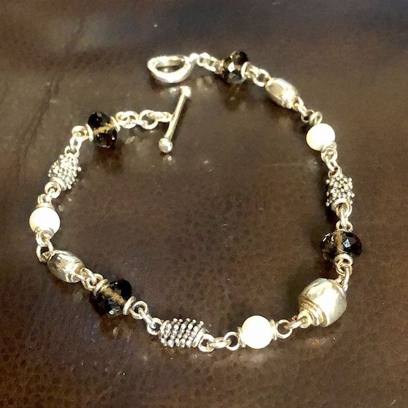 MICHAEL DAWKINS Starry Night Sterling Silver Smokey Quartz Pearl Toggle Bracelet - Picture 5 of 16